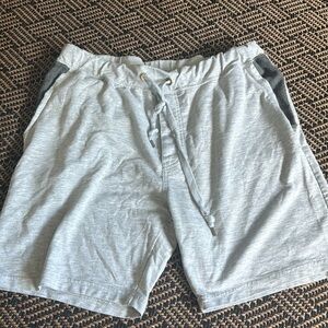21Men gray comfy shorts